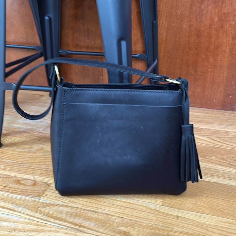 Portland leather triangle shoulder bag